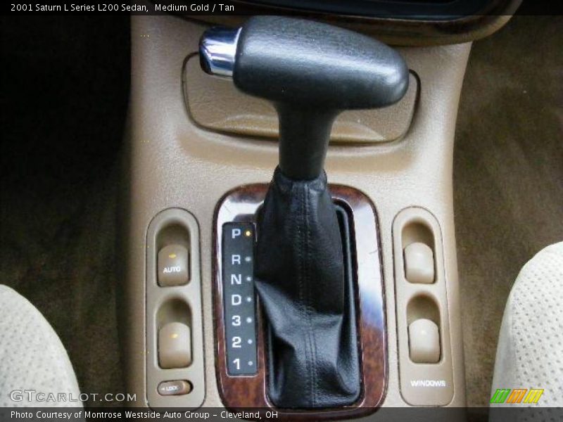 Medium Gold / Tan 2001 Saturn L Series L200 Sedan