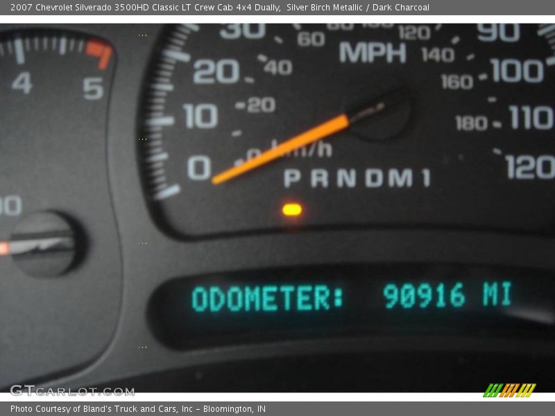 Silver Birch Metallic / Dark Charcoal 2007 Chevrolet Silverado 3500HD Classic LT Crew Cab 4x4 Dually