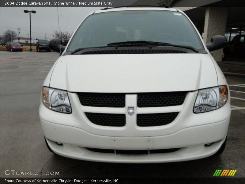 Stone White / Medium Slate Gray 2004 Dodge Caravan SXT
