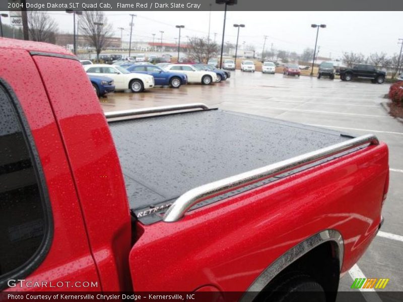 Flame Red / Dark Slate Gray 2004 Dodge Dakota SLT Quad Cab