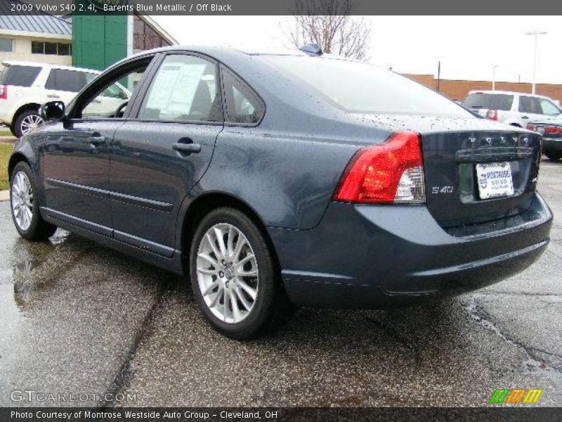 Barents Blue Metallic / Off Black 2009 Volvo S40 2.4i