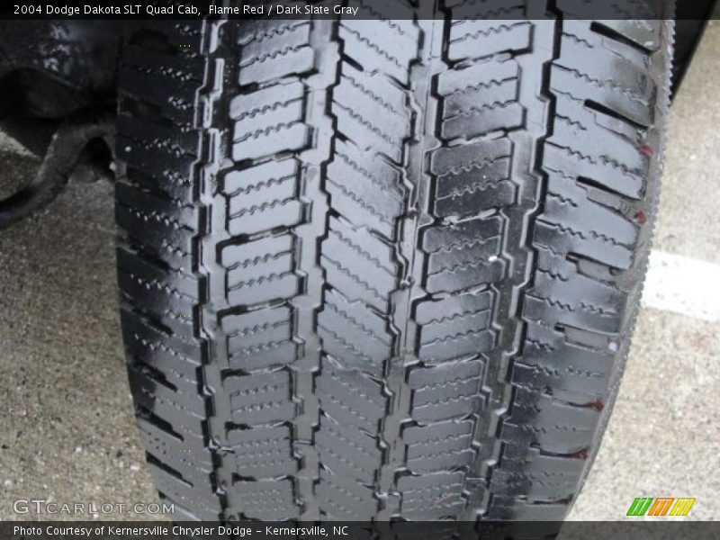 Flame Red / Dark Slate Gray 2004 Dodge Dakota SLT Quad Cab