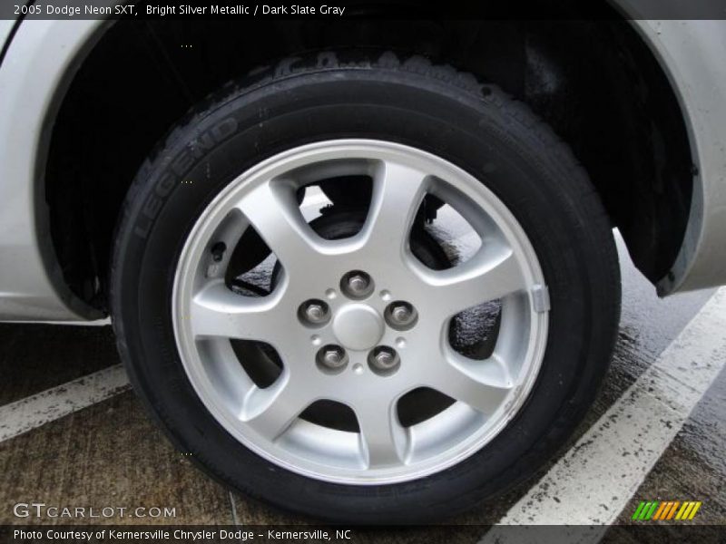 Bright Silver Metallic / Dark Slate Gray 2005 Dodge Neon SXT