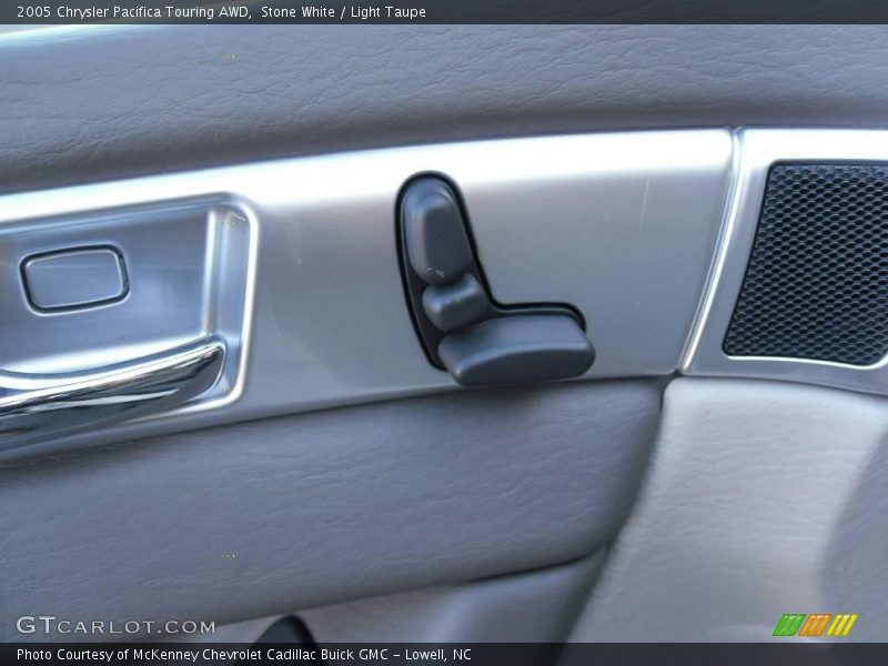 Stone White / Light Taupe 2005 Chrysler Pacifica Touring AWD