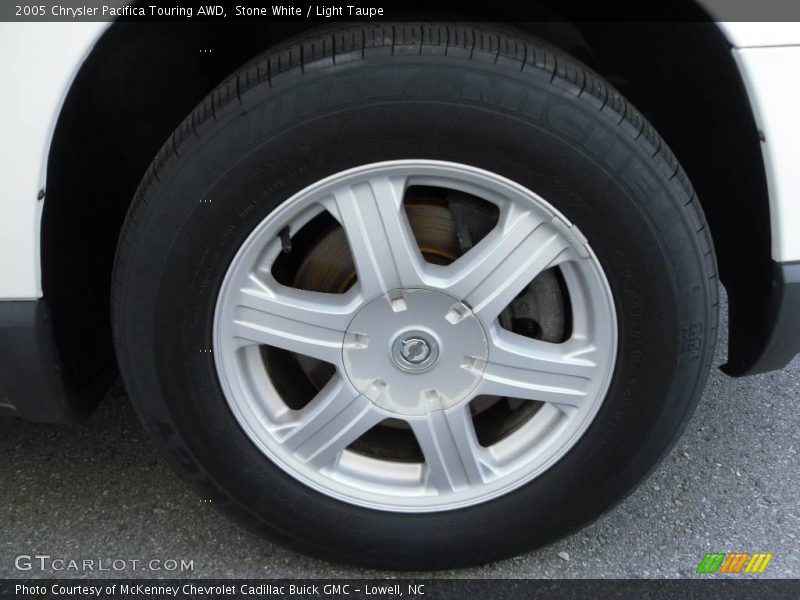 Stone White / Light Taupe 2005 Chrysler Pacifica Touring AWD