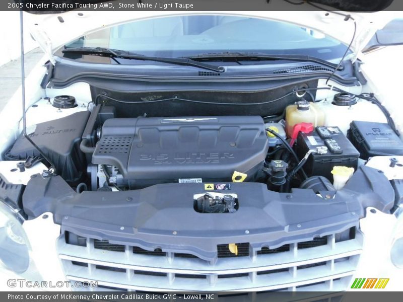 Stone White / Light Taupe 2005 Chrysler Pacifica Touring AWD