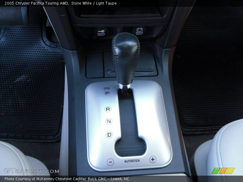 Stone White / Light Taupe 2005 Chrysler Pacifica Touring AWD
