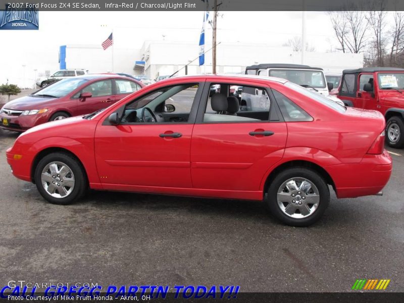 Infra-Red / Charcoal/Light Flint 2007 Ford Focus ZX4 SE Sedan