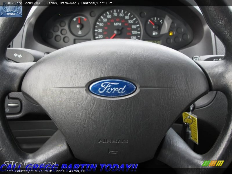Infra-Red / Charcoal/Light Flint 2007 Ford Focus ZX4 SE Sedan