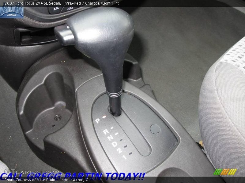 Infra-Red / Charcoal/Light Flint 2007 Ford Focus ZX4 SE Sedan