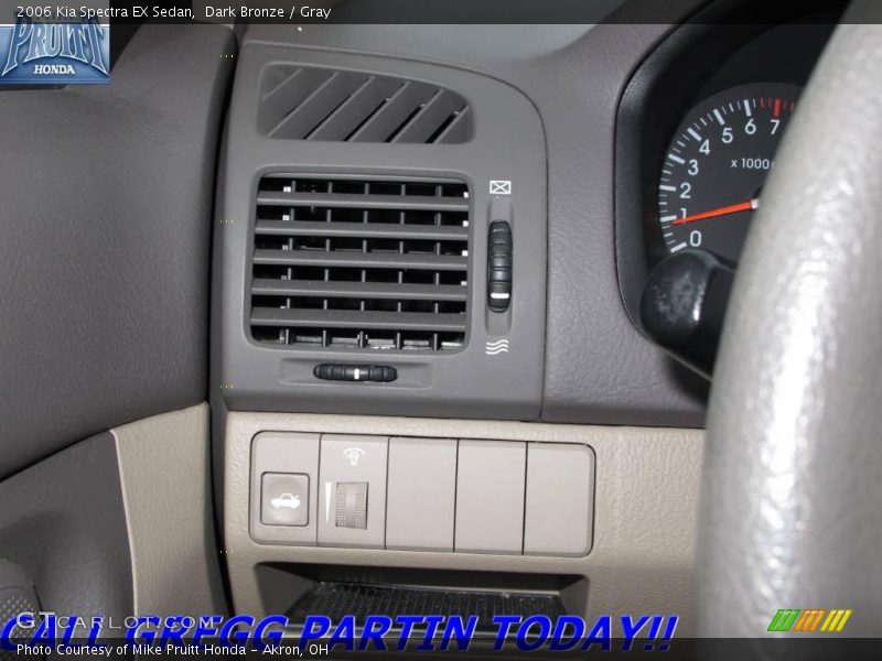 Dark Bronze / Gray 2006 Kia Spectra EX Sedan