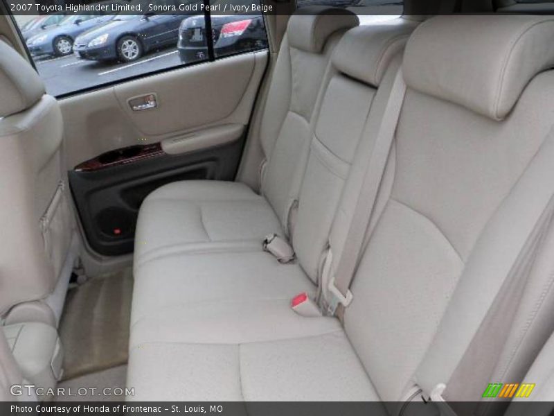 Sonora Gold Pearl / Ivory Beige 2007 Toyota Highlander Limited