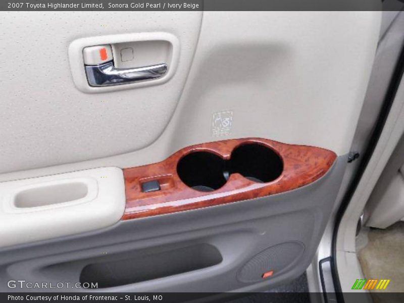 Sonora Gold Pearl / Ivory Beige 2007 Toyota Highlander Limited