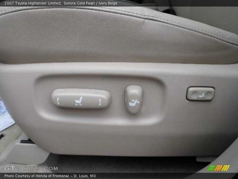 Sonora Gold Pearl / Ivory Beige 2007 Toyota Highlander Limited