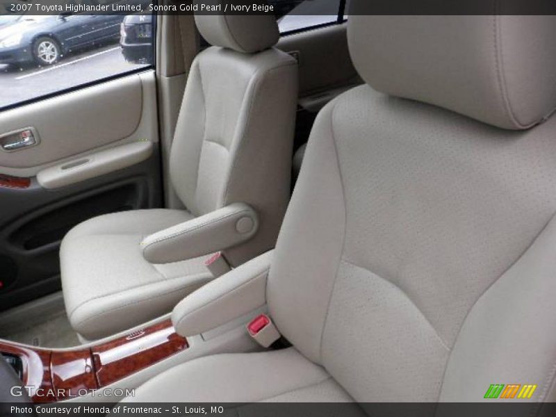 Sonora Gold Pearl / Ivory Beige 2007 Toyota Highlander Limited
