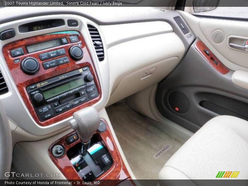 Sonora Gold Pearl / Ivory Beige 2007 Toyota Highlander Limited
