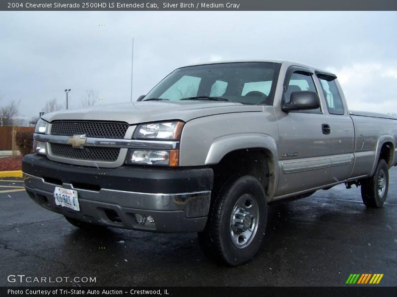 Silver Birch / Medium Gray 2004 Chevrolet Silverado 2500HD LS Extended Cab