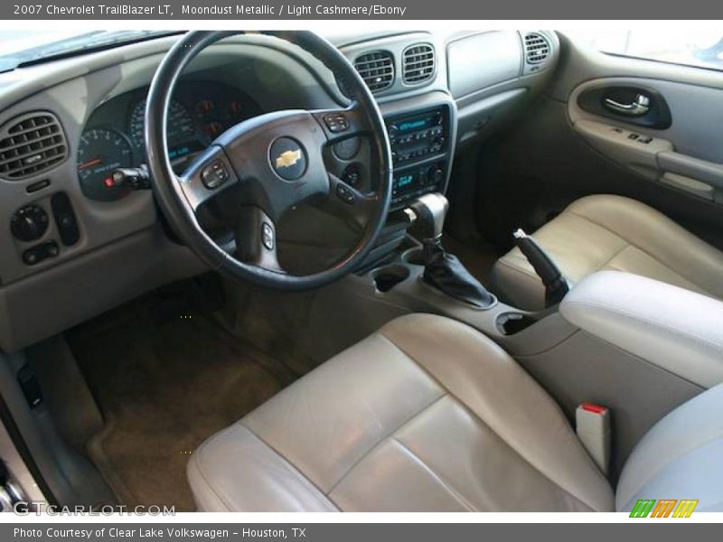 Moondust Metallic / Light Cashmere/Ebony 2007 Chevrolet TrailBlazer LT