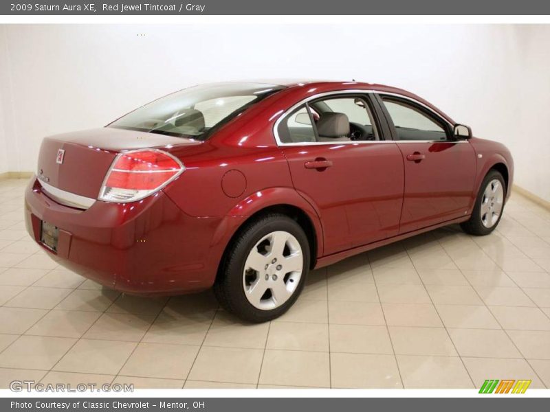 Red Jewel Tintcoat / Gray 2009 Saturn Aura XE