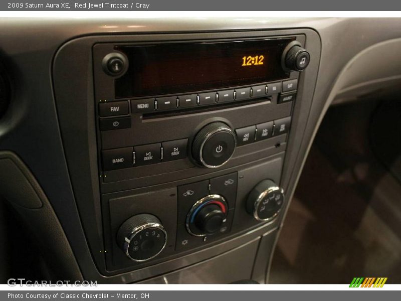 Red Jewel Tintcoat / Gray 2009 Saturn Aura XE