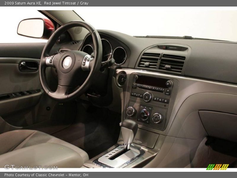Red Jewel Tintcoat / Gray 2009 Saturn Aura XE