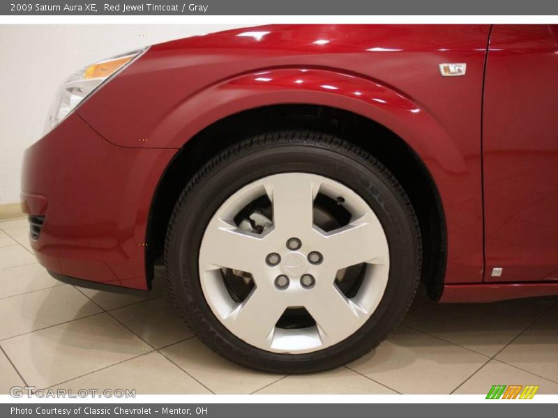 Red Jewel Tintcoat / Gray 2009 Saturn Aura XE