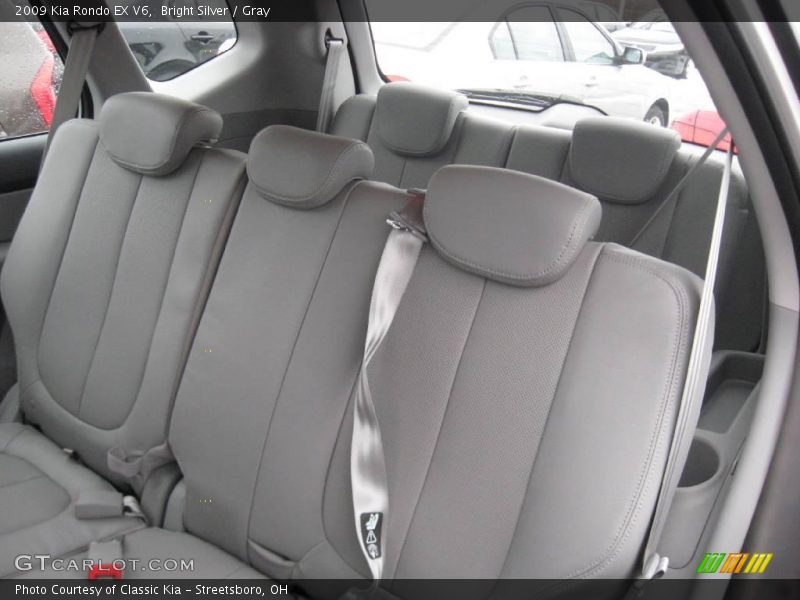 Bright Silver / Gray 2009 Kia Rondo EX V6