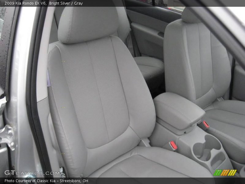 Bright Silver / Gray 2009 Kia Rondo EX V6