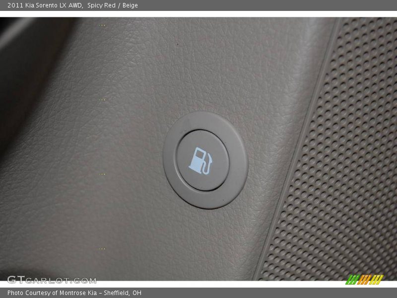 Spicy Red / Beige 2011 Kia Sorento LX AWD