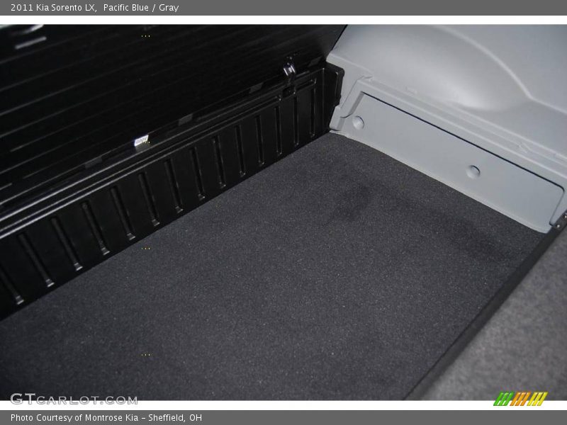 Pacific Blue / Gray 2011 Kia Sorento LX