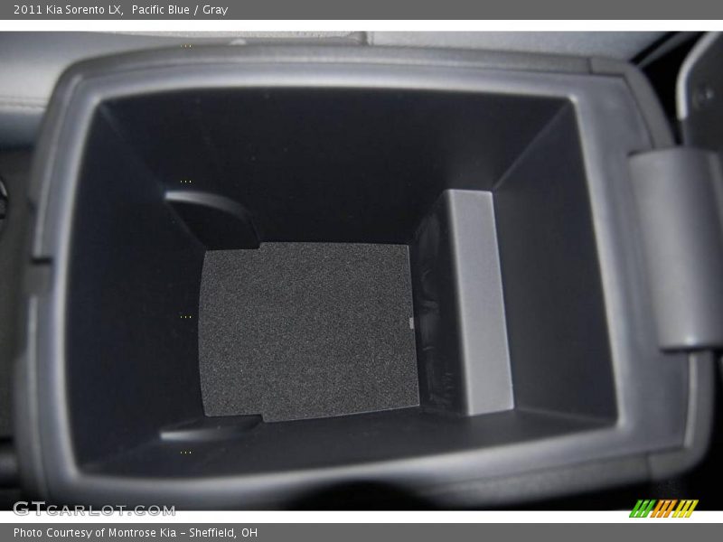 Pacific Blue / Gray 2011 Kia Sorento LX