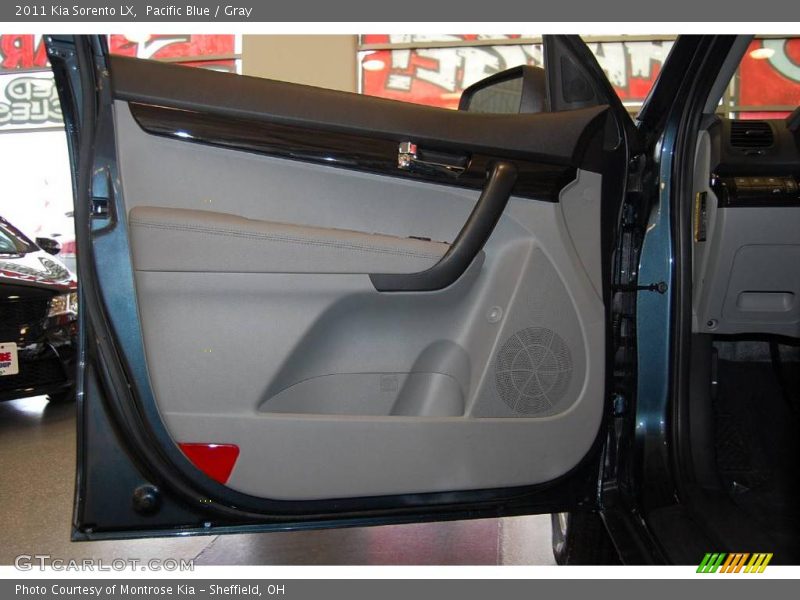 Pacific Blue / Gray 2011 Kia Sorento LX