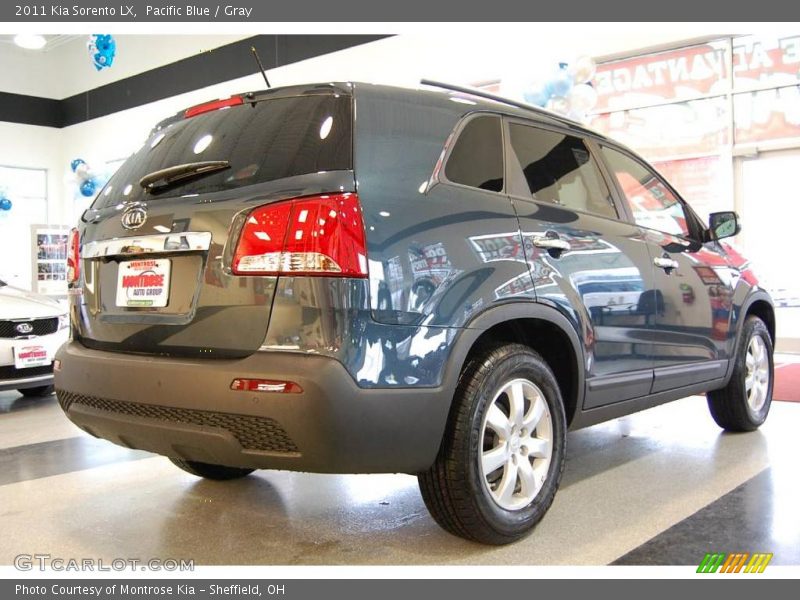 Pacific Blue / Gray 2011 Kia Sorento LX