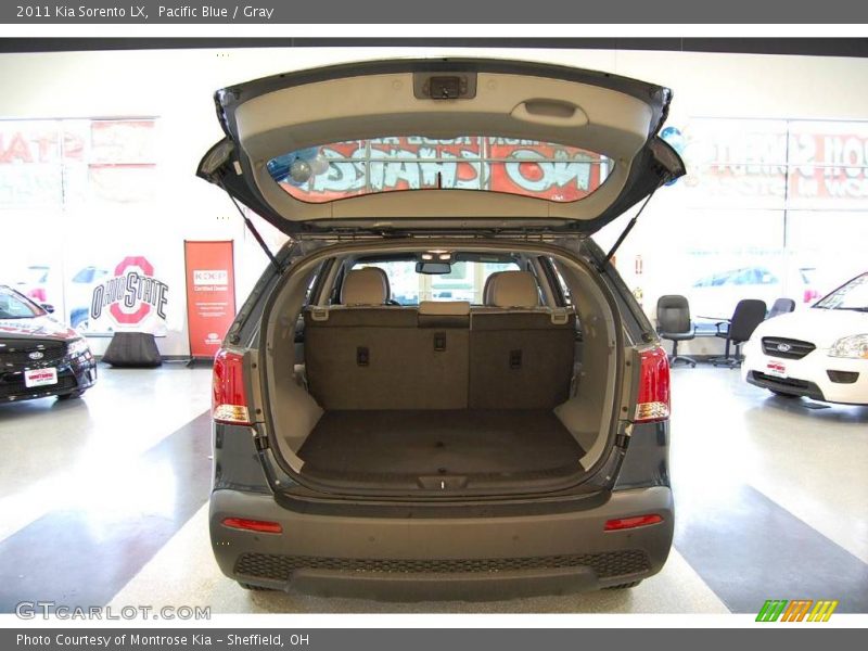 Pacific Blue / Gray 2011 Kia Sorento LX