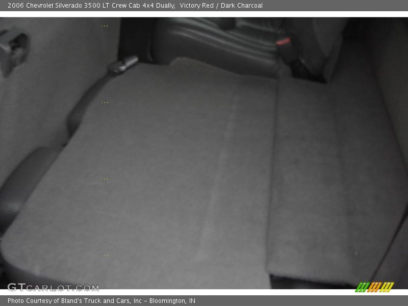 Victory Red / Dark Charcoal 2006 Chevrolet Silverado 3500 LT Crew Cab 4x4 Dually