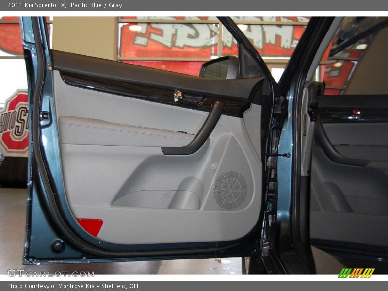Pacific Blue / Gray 2011 Kia Sorento LX