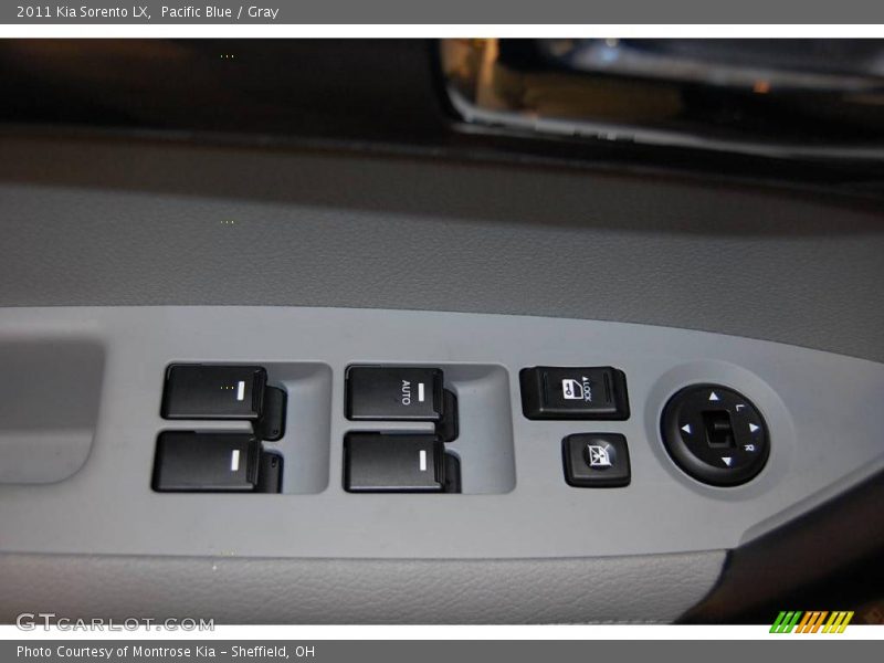 Pacific Blue / Gray 2011 Kia Sorento LX