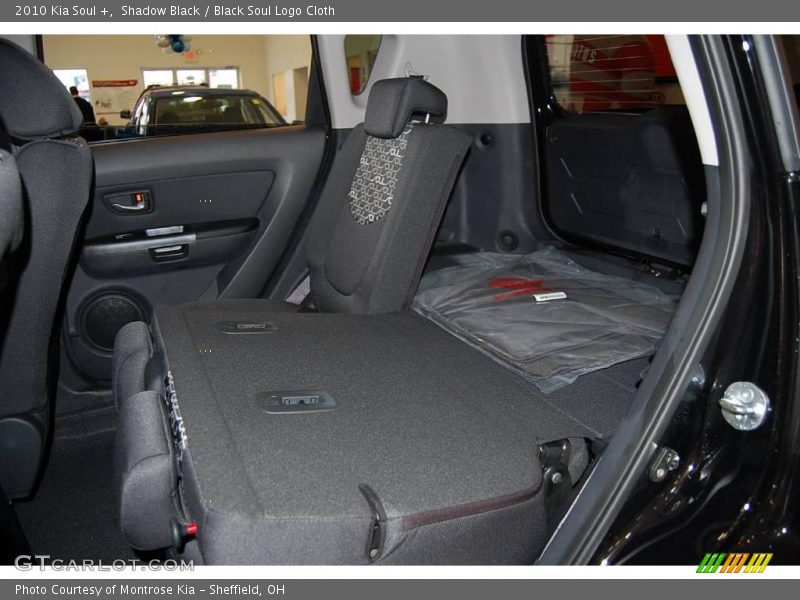 Shadow Black / Black Soul Logo Cloth 2010 Kia Soul +