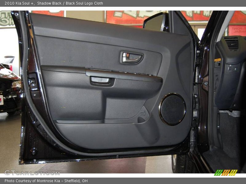 Shadow Black / Black Soul Logo Cloth 2010 Kia Soul +