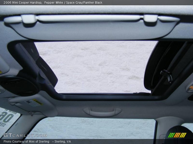 Pepper White / Space Gray/Panther Black 2006 Mini Cooper Hardtop