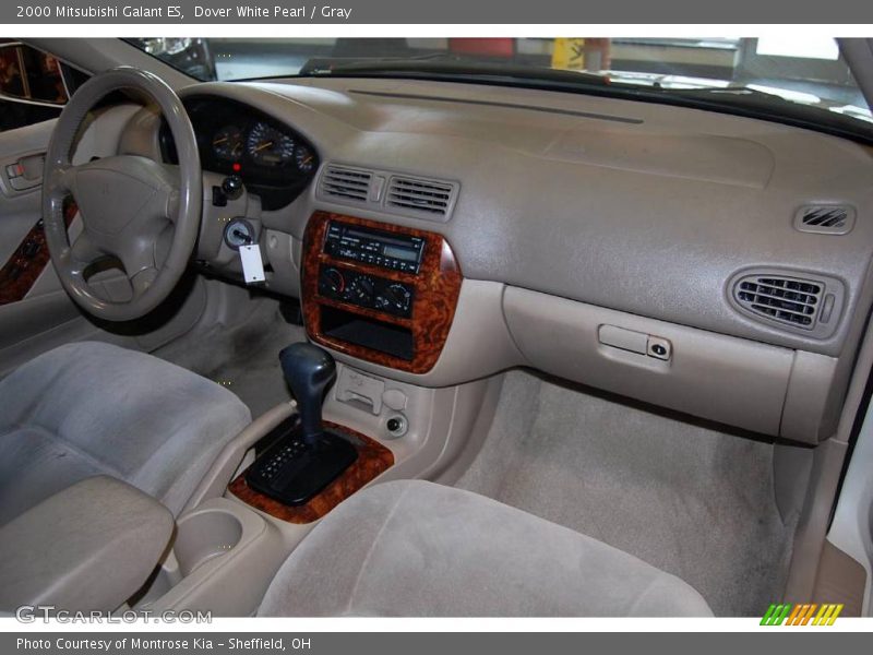 Dover White Pearl / Gray 2000 Mitsubishi Galant ES