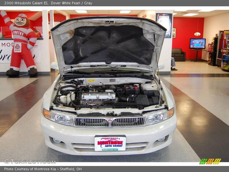 Dover White Pearl / Gray 2000 Mitsubishi Galant ES
