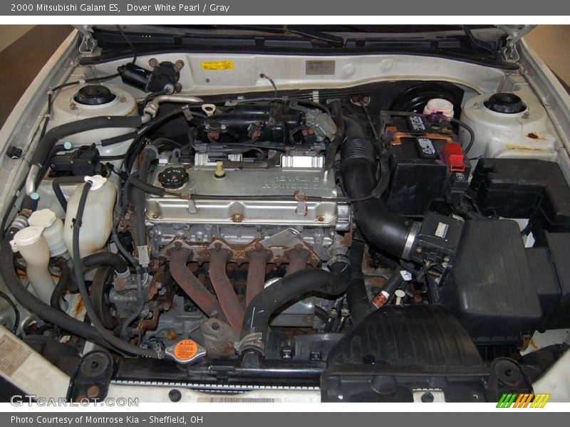 Dover White Pearl / Gray 2000 Mitsubishi Galant ES