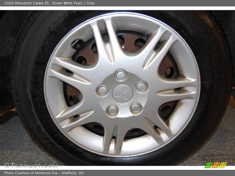 Dover White Pearl / Gray 2000 Mitsubishi Galant ES