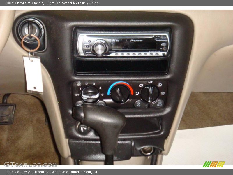 Light Driftwood Metallic / Beige 2004 Chevrolet Classic