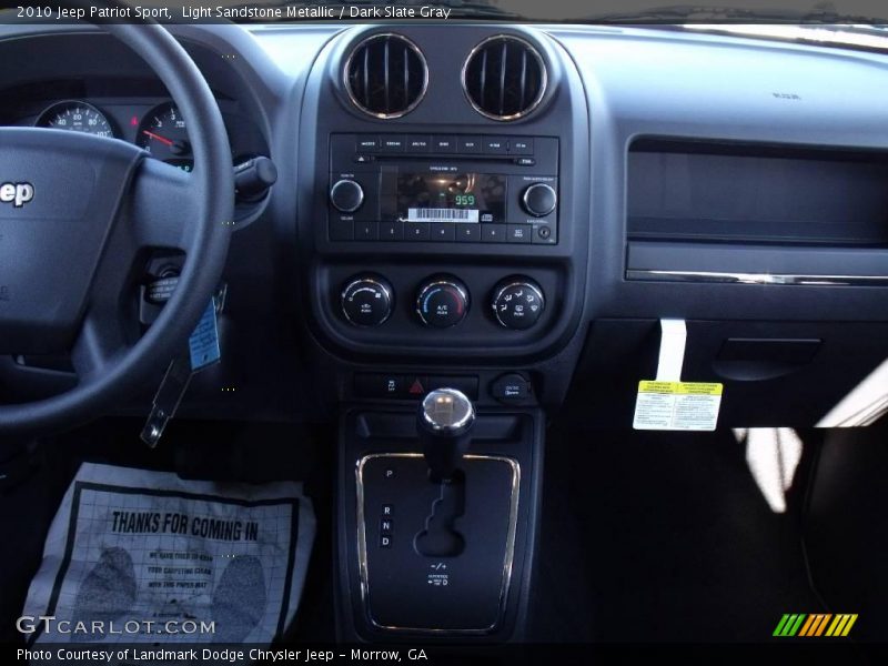 Light Sandstone Metallic / Dark Slate Gray 2010 Jeep Patriot Sport