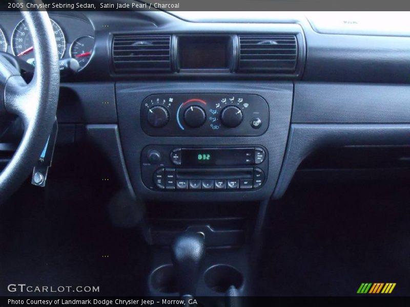 Satin Jade Pearl / Charcoal 2005 Chrysler Sebring Sedan