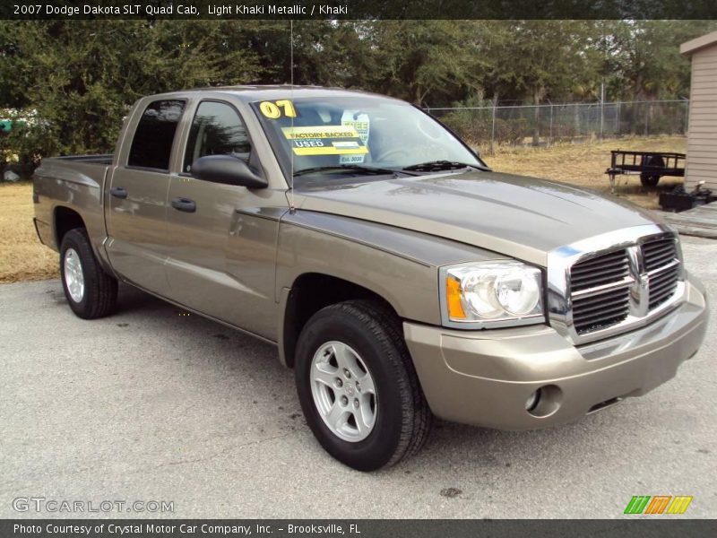 Light Khaki Metallic / Khaki 2007 Dodge Dakota SLT Quad Cab