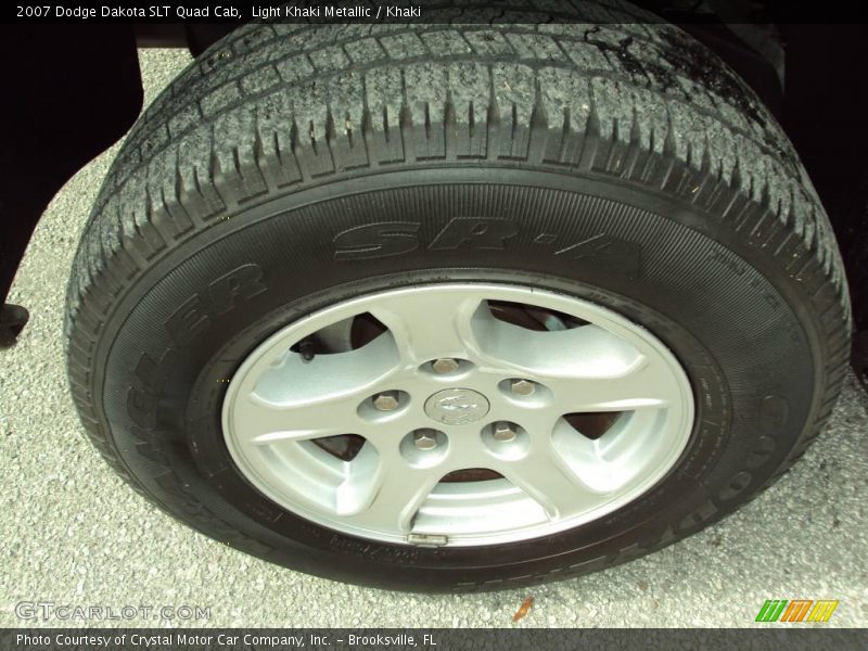 Light Khaki Metallic / Khaki 2007 Dodge Dakota SLT Quad Cab