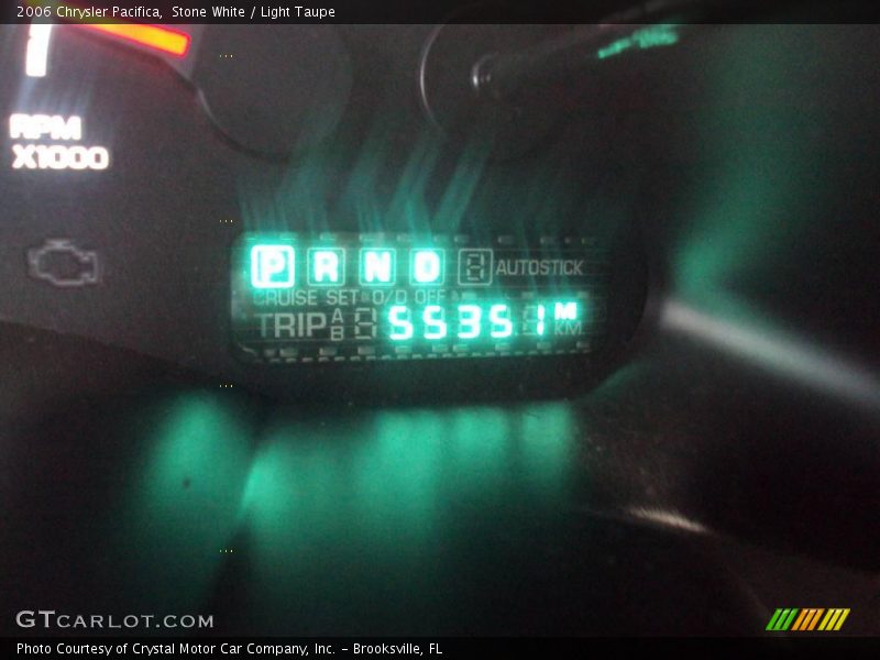 Stone White / Light Taupe 2006 Chrysler Pacifica